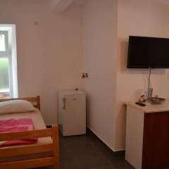 Отель Guesthouse Orlović Черногория, Будва - отзывы, цены и фото номеров - забронировать отель Guesthouse Orlović онлайн удобства в номере фото 2