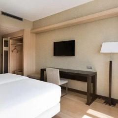 Отель NH Ribera del Manzanares 4* Стандартный номер с различными типами кроватей