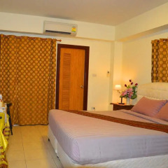 Отель Silver Gold Garden Suvarnabhumi Airport 3* Улучшенный номер с различными типами кроватей фото 9