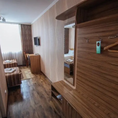 Hotel SunRise Osh Стандартный номер с 2 отдельными кроватями фото 3