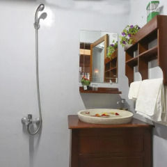 Отель Seaside An Bang Homestay Вьетнам, Хойан - отзывы, цены и фото номеров - забронировать отель Seaside An Bang Homestay онлайн ванная фото 2