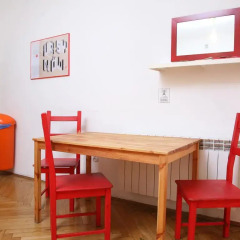 Fest Hostel Кровать в общем номере с двухъярусной кроватью фото 9