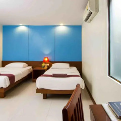 Отель Baan Karon Resort 3* Стандартный семейный номер с разными типами кроватей фото 4