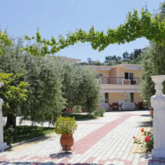 Отель Mythos Bungalows фото 3