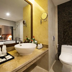 Muong Thanh Holiday Hoi An Hotel 4* Номер Делюкс с различными типами кроватей фото 4