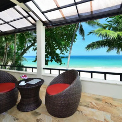 Отель Andaman White Beach Resort 4* Люкс с различными типами кроватей фото 17