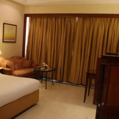 The Hans Hotel New Delhi 4* Представительский номер с различными типами кроватей фото 2