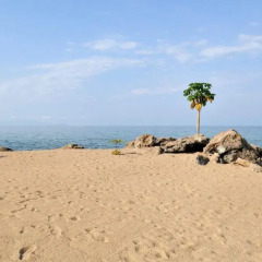 Отель Tanganyika Blue Bay Resort & Spa пляж фото 2