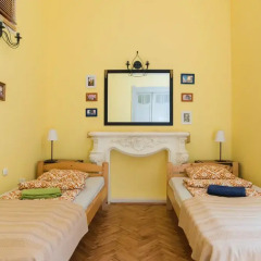 Отель Downtown Oasis Guesthouse Стандартный номер с различными типами кроватей фото 8