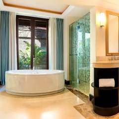 Отель The Westin Mauritius Turtle Bay Resort and Spa ванная