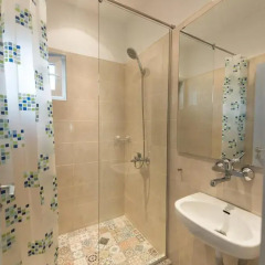 Отель Best Rest Guest House Номер категории Эконом с различными типами кроватей фото 9