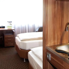 Отель Derag Livinghotel Апартаменты фото 3