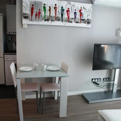 Отель Apartamentos El Capricho de Madrid в номере фото 2