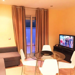 Отель Lloret Beach Apartments Испания, Льорет-де-Мар - отзывы, цены и фото номеров - забронировать отель Lloret Beach Apartments онлайн комната для гостей фото 5
