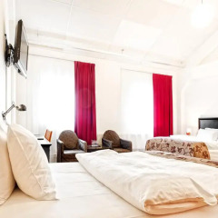 First Hotel Norrtull 3* Стандартный семейный номер с двуспальной кроватью