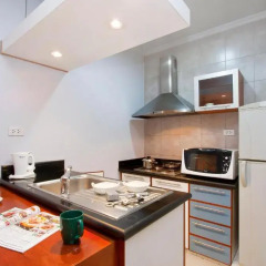 Апартаменты Argyle Apartments Pattaya Улучшенные апартаменты фото 3