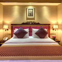 Comfort Inn Hotel 3* Улучшенный номер с различными типами кроватей