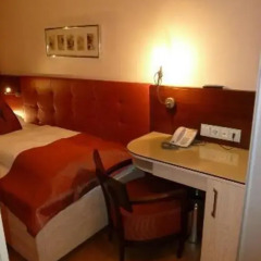 Hotel Pension Baronesse 4* Стандартный номер с различными типами кроватей фото 12