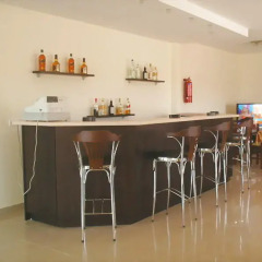 Hotel Alexandros гостиничный бар