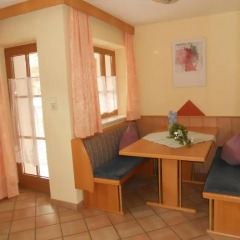 Отель Appartement beim Brunnen 12 Австрия, Хохгургль - отзывы, цены и фото номеров - забронировать отель Appartement beim Brunnen 12 онлайн комната для гостей фото 5