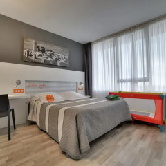 Hotel Elvilla Castejon 3* Улучшенный номер с различными типами кроватей