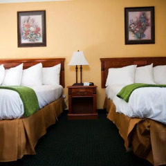 Отель Super 8 by Wyndham Los Angeles 2* Стандартный семейный номер с двуспальной кроватью фото 2