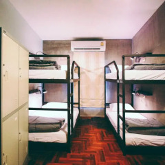 A7 Hidden Hostel Кровать в общем номере