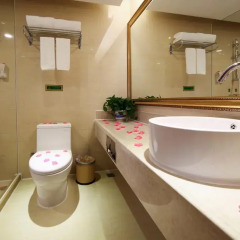 Отель Vienna Fenghuang Branch 4* Номер Бизнес фото 2