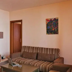 Апартаменты Eagles Nest Apartments комната для гостей