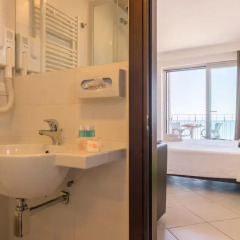 Hotel Sole 3* Улучшенный номер с различными типами кроватей