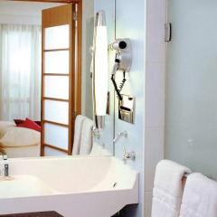 Отель Novotel Brussels Airport 3* Улучшенный номер с различными типами кроватей