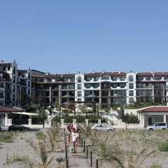 Апартаменты Rose Gardens Apartments Поморие
