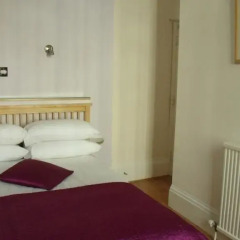 Harlingford Hotel 3* Стандартный номер с двуспальной кроватью
