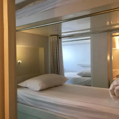 Best Stay Hostel Кровать в общем номере