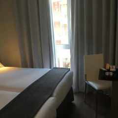 Отель SM Hotel Sant Antoni Испания, Барселона - - забронировать отель SM Hotel Sant Antoni, цены и фото номеров удобства в номере фото 2