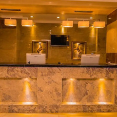 Апартаменты Bolton White Hotels and Apartments интерьер отеля фото 2