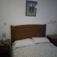 Отель Hostal Los Perales Стандартный номер с двуспальной кроватью фото 8