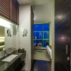 Отель Chatrium Riverside Bangkok 5* Номер Премиум с различными типами кроватей фото 42