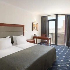 Ramada Hotel & Convention Center Израиль, Иерусалим - отзывы, цены и фото номеров - забронировать отель Ramada Hotel & Convention Center онлайн комната для гостей фото 5