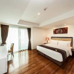 Отель Adelphi Grande Sukhumvit By Compass Hospitality 4* Люкс Премиум фото 6