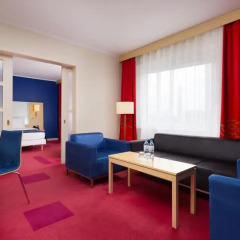 Гостиница Park Inn by Radisson Пулковская 4* Люкс с различными типами кроватей фото 2