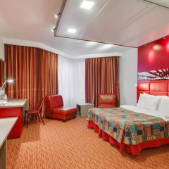 Ред Старз Отель 4* Улучшенный номер с двуспальной кроватью фото 4