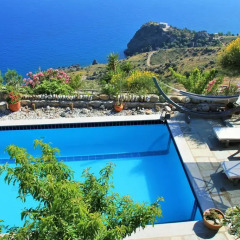 Отель Anemos Luxury Villas бассейн