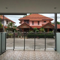 Отель The Little Box House Krabi 3* Коттедж с различными типами кроватей фото 13