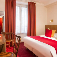 Отель Hôtel Saint Roch 2* Стандартный номер с двуспальной кроватью