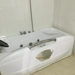 Nam Rom Hotel ванная