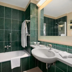 Отель Hilton Garden Inn Rome Airport 4* Стандартный номер с различными типами кроватей фото 3