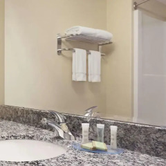 Отель Super 8 Saskatoon West 2* Стандартный номер с различными типами кроватей фото 3