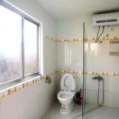 Отель Wooden House Holiday Rental Хойан ванная