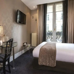 Отель Hôtel Claridge 4* Стандартный номер с различными типами кроватей фото 4